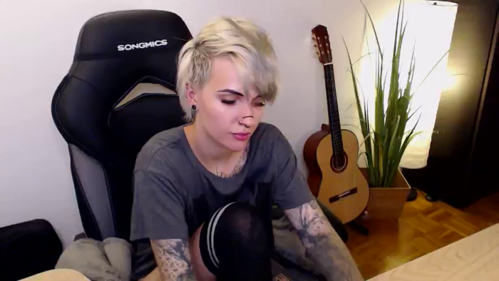 MaadHaatterX