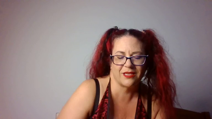 KinkyCorina