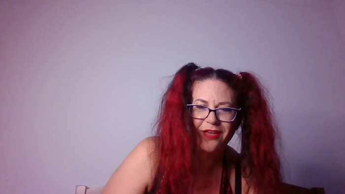 KinkyCorina