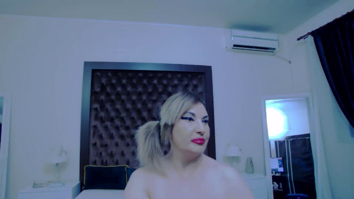 KiraLeila