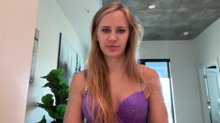 LunaBlondSexy