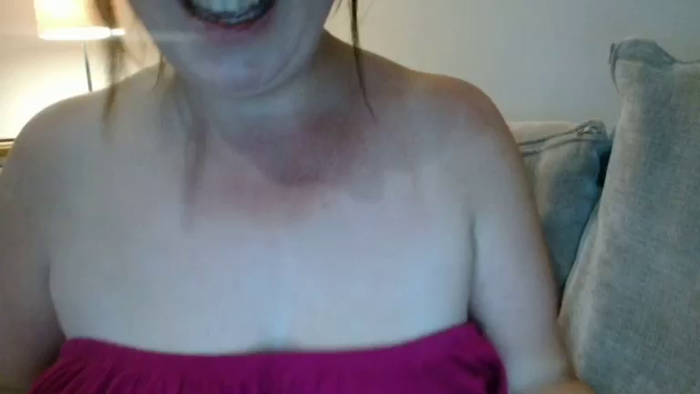 CurvyCourtneyUK