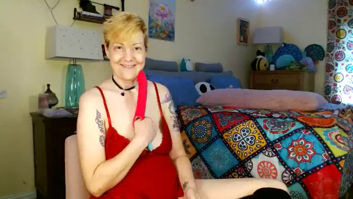 LucySmiles73