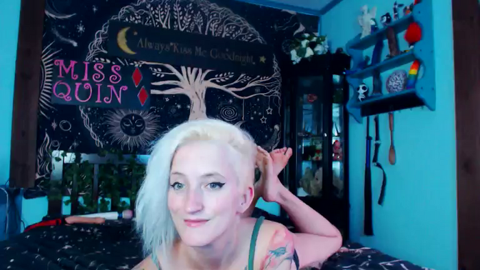 MissQuinCam