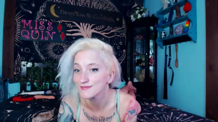 MissQuinCam