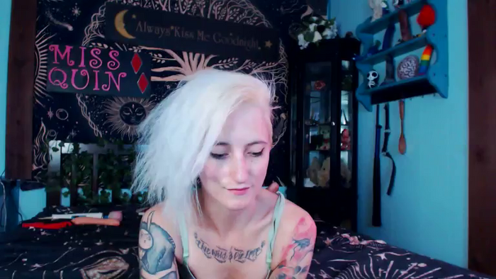 MissQuinCam