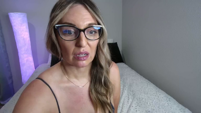 AlisonHomeAlone
