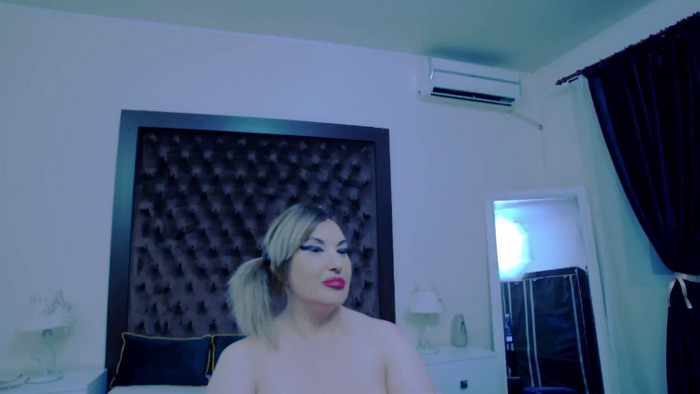KiraLeila
