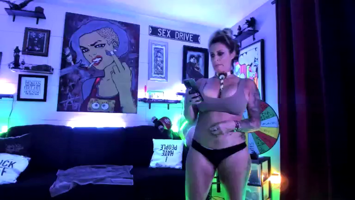 Chelsea_Rae