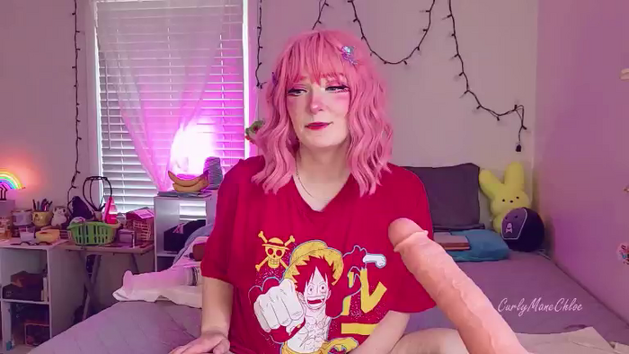 CurlyManeChloe