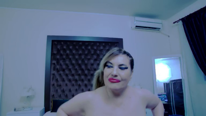 KiraLeila