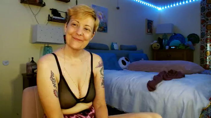 LucySmiles73