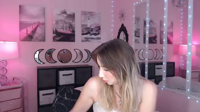Lacey_Prescott
