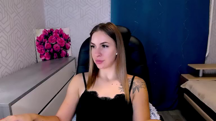 MeganNaughtyy