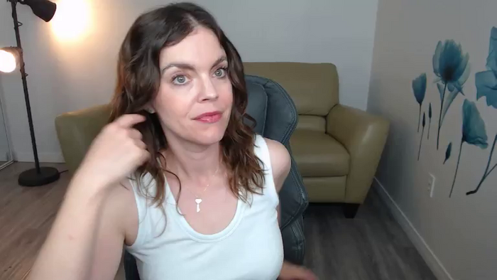 DominantDelores