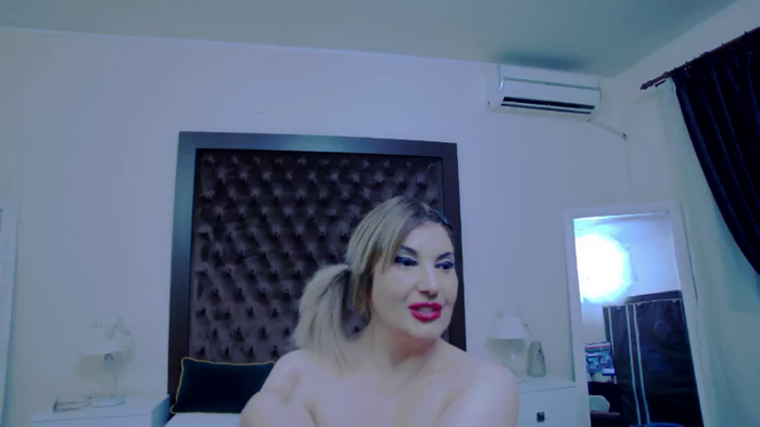 KiraLeila
