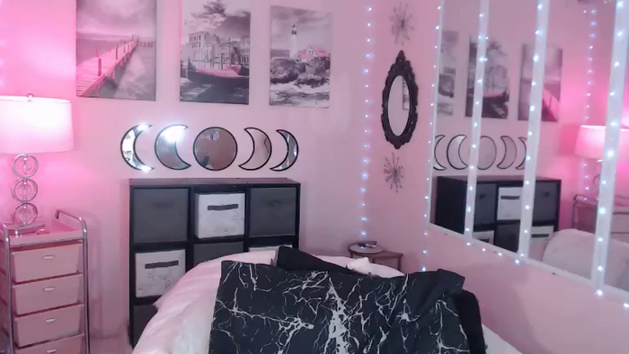 Lacey_Prescott