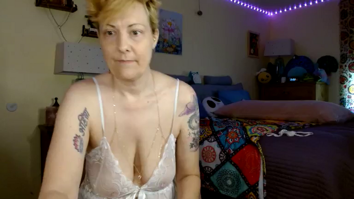 LucySmiles73