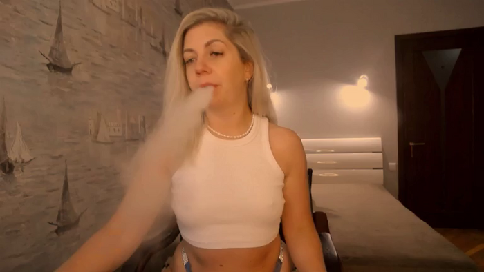 Nichole_Hill