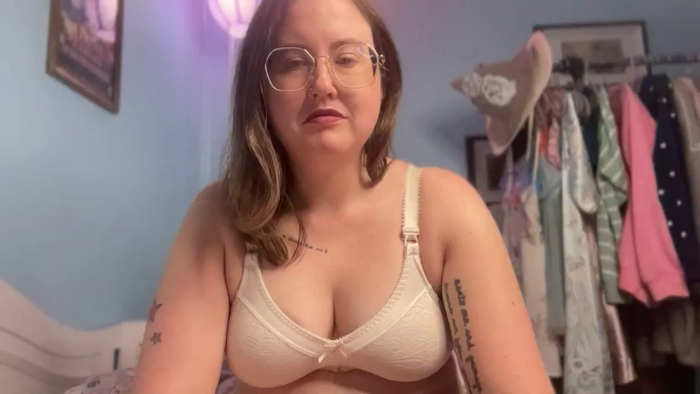 happylilcamgirl