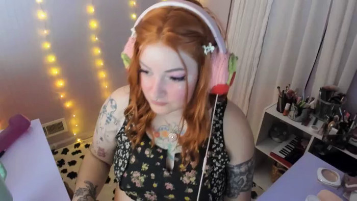 EdenFetishBabe