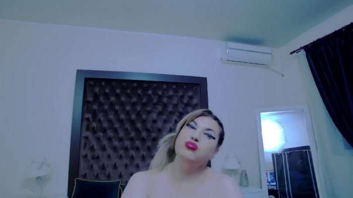 KiraLeila