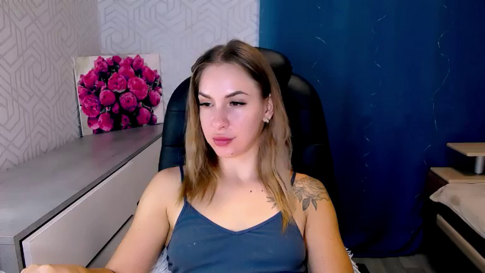 MeganNaughtyy