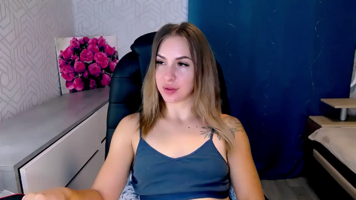 MeganNaughtyy