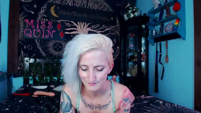 MissQuinCam