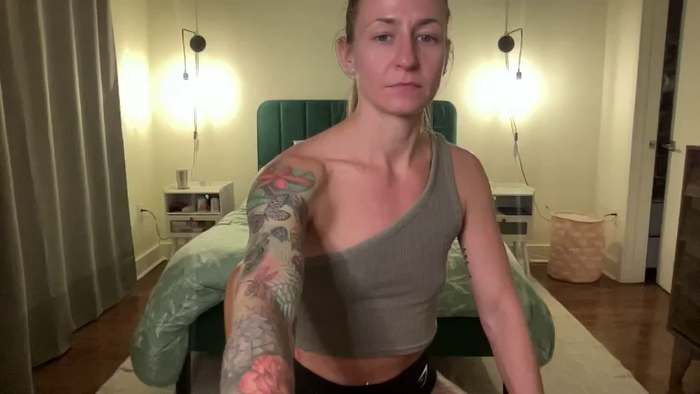 Beebeefitgirl