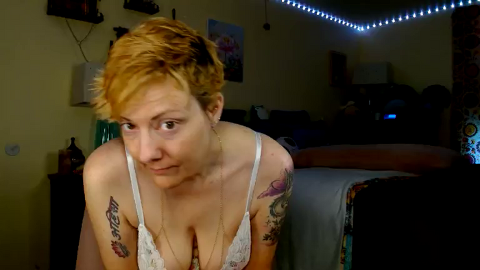 LucySmiles73