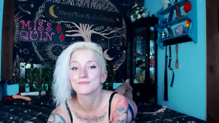 MissQuinCam