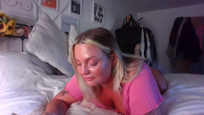 BlondeRizzoRose