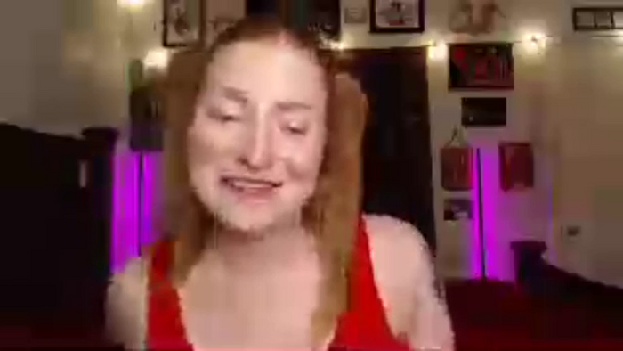 EmmaSubmissive