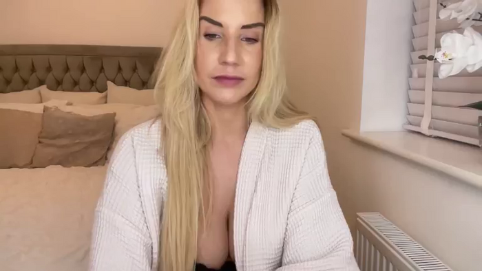VivianUK