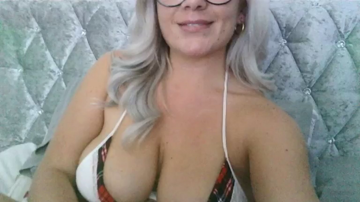BritishBlondeBabydoll