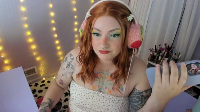 EdenFetishBabe
