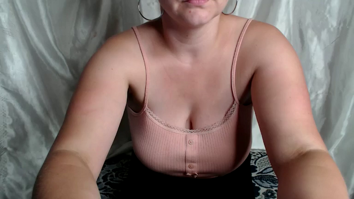 BettyGirlKiss