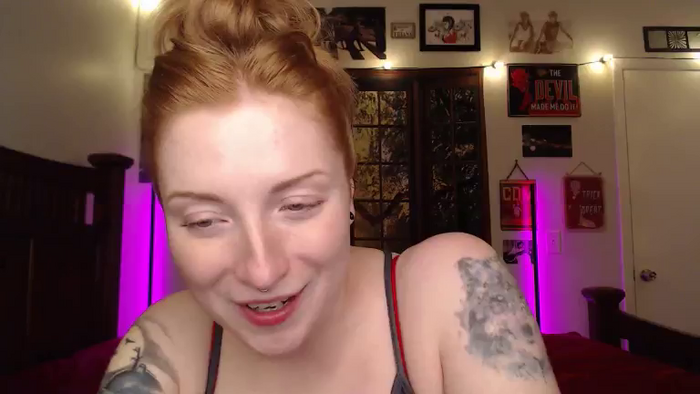 EmmaSubmissive