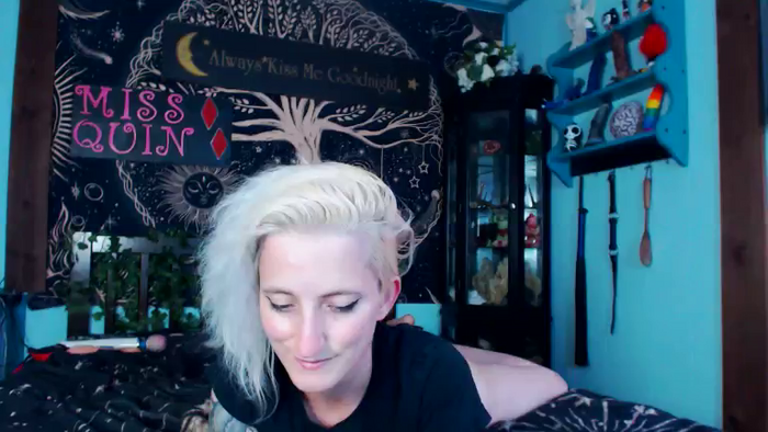 MissQuinCam