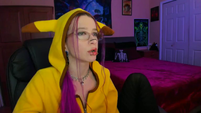 NikkiNorwalk
