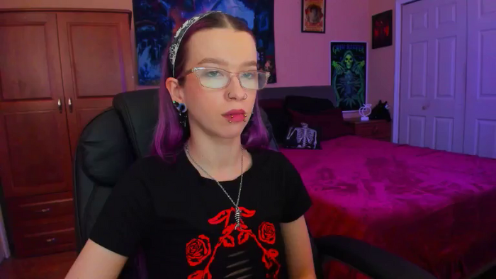 NikkiNorwalk