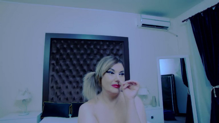 KiraLeila