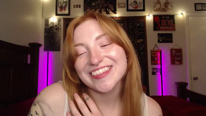 EmmaSubmissive