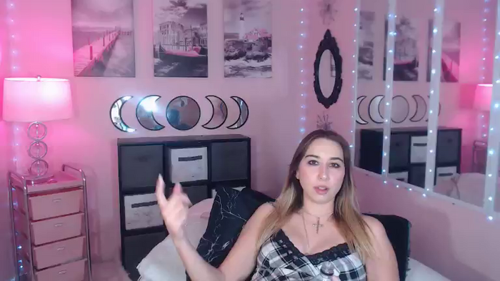 Lacey_Prescott