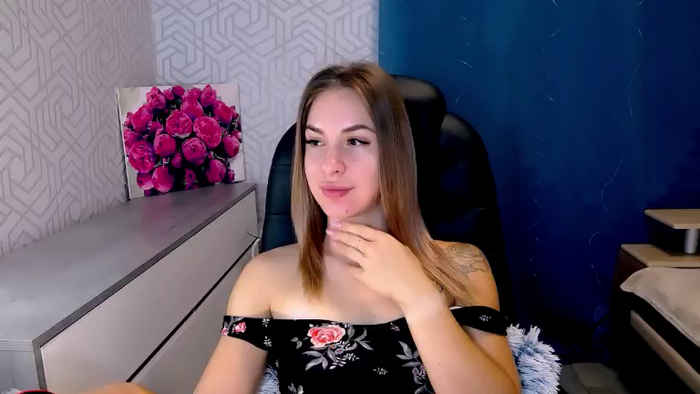 MeganNaughtyy