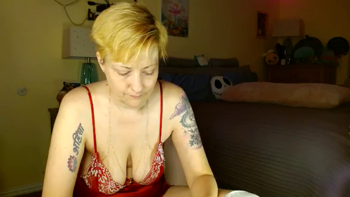 LucySmiles73