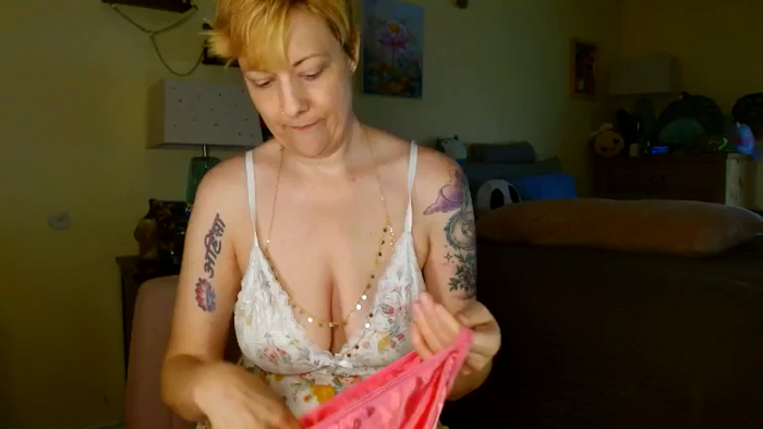 LucySmiles73