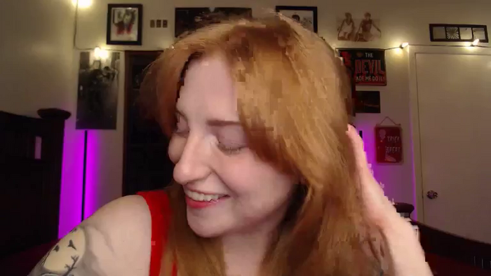EmmaSubmissive