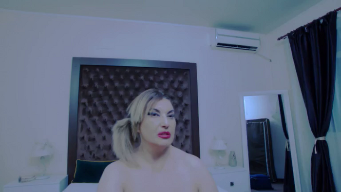 KiraLeila